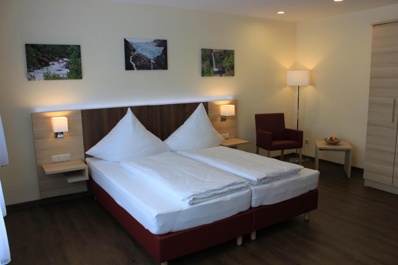 Gastehaus Anton Hotel Oberursel Zewnętrze zdjęcie